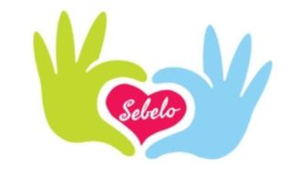 Helfende Hände von Sebelo - Wir helfen Menschen in Reha, mit Behinderungen und Senioren. Alltag verbessern, erleichtern, bereichern!